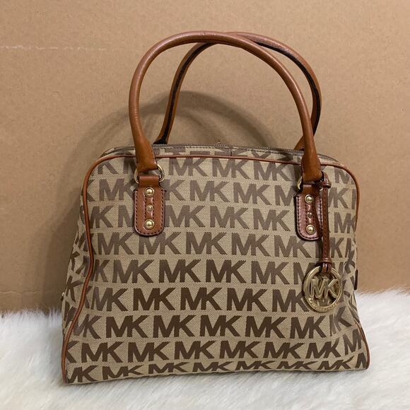 MICHAEL KORS Large Khaki/Acorn Signature BEDFORD Dome Satchel w/XB Strap - Picture 13 of 16